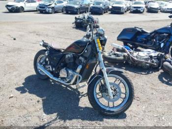  Salvage Honda Vt700