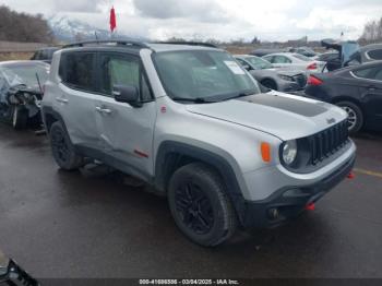  Salvage Jeep Renegade
