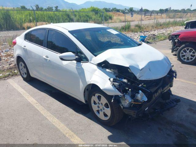  Salvage Kia Forte