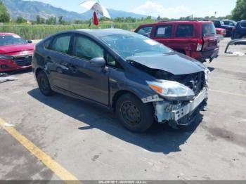 Salvage Toyota Prius