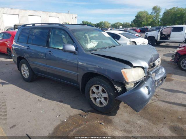  Salvage Toyota Highlander