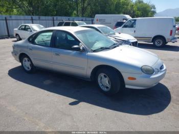  Salvage Ford Taurus
