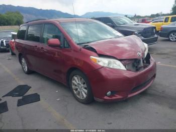  Salvage Toyota Sienna
