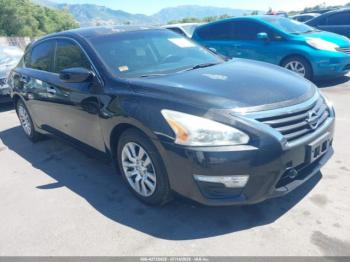  Salvage Nissan Altima