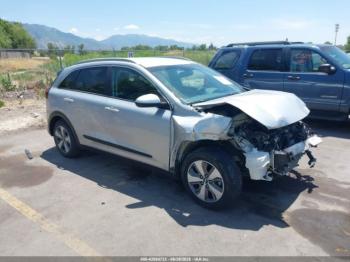  Salvage Kia Niro
