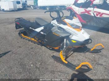  Salvage Ski-doo Summit 850 Sp