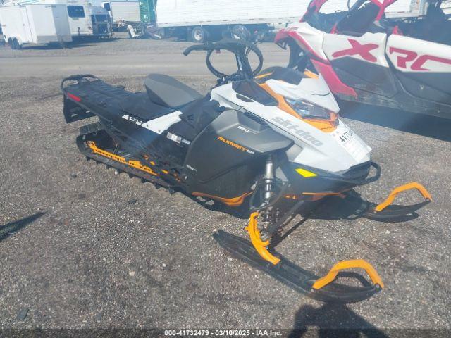 Salvage Ski-doo Summit 850 Sp
