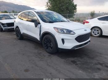  Salvage Ford Escape