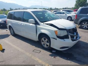  Salvage Dodge Grand Caravan