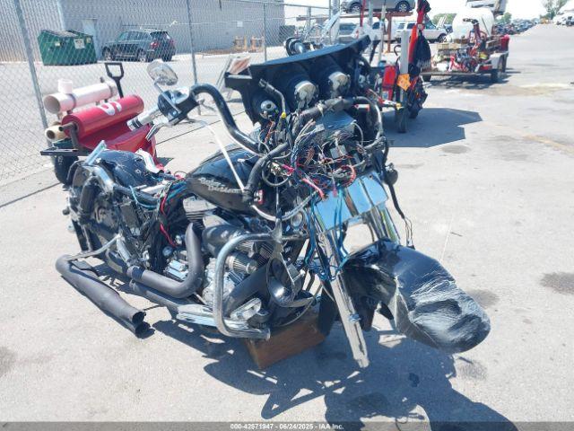 Salvage Harley-Davidson Flhx
