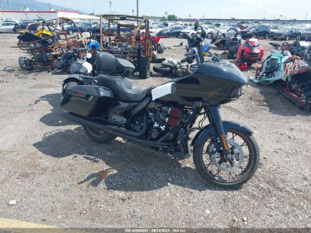  Salvage Harley-Davidson Fltrxst