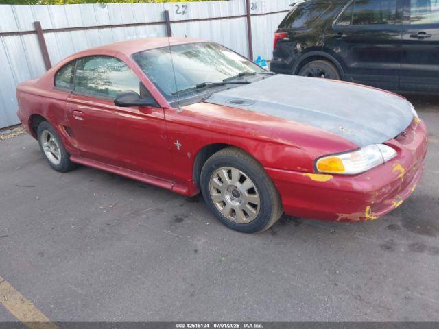  Salvage Ford Mustang