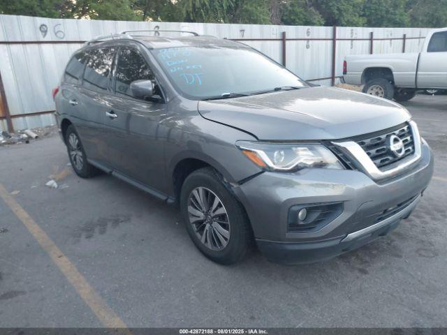  Salvage Nissan Pathfinder