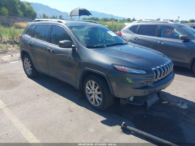  Salvage Jeep Cherokee