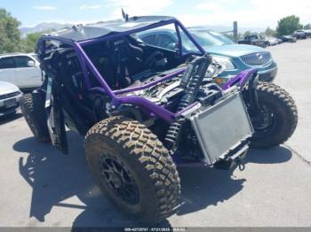  Salvage Can-Am Maverick R