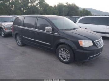  Salvage Chrysler Town & Country