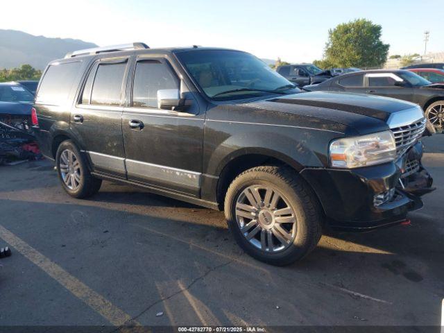  Salvage Lincoln Navigator