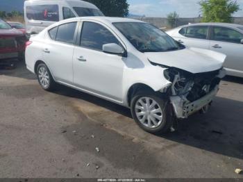  Salvage Nissan Versa