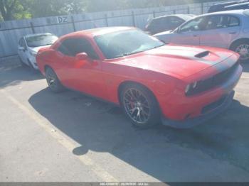  Salvage Dodge Challenger
