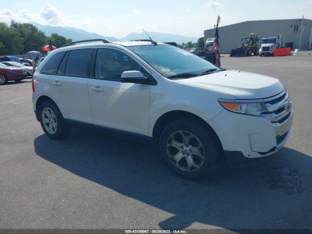  Salvage Ford Edge