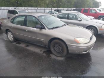  Salvage Ford Taurus
