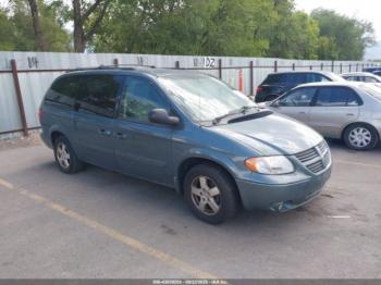  Salvage Dodge Grand Caravan
