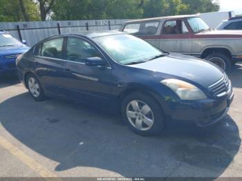  Salvage Nissan Altima
