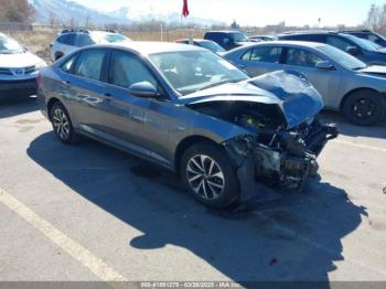  Salvage Volkswagen Jetta