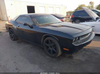  Salvage Dodge Challenger