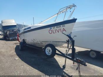  Salvage Macgregor 26c