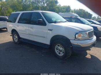  Salvage Ford Expedition