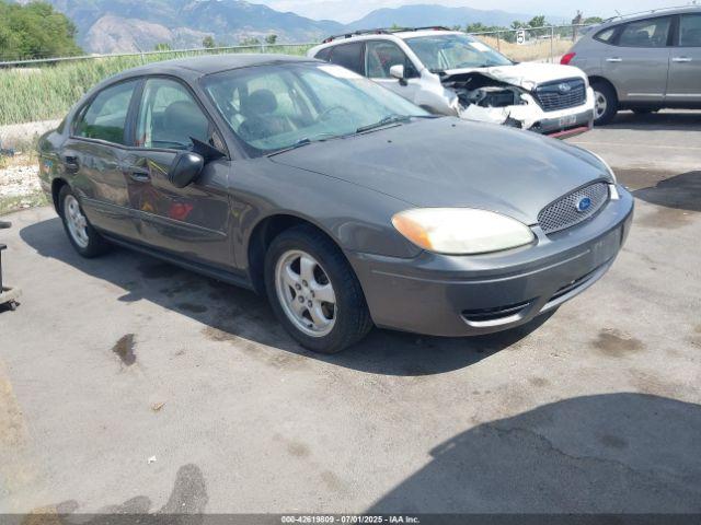  Salvage Ford Taurus