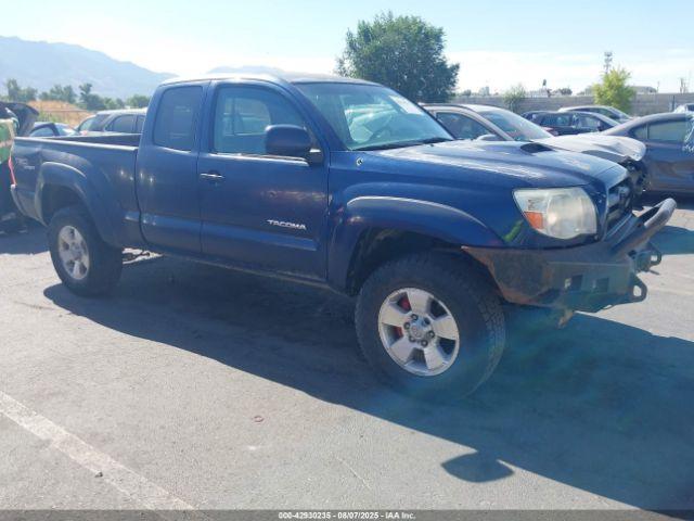  Salvage Toyota Tacoma