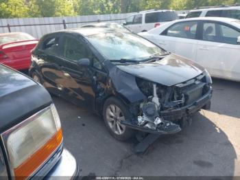  Salvage Kia Rio