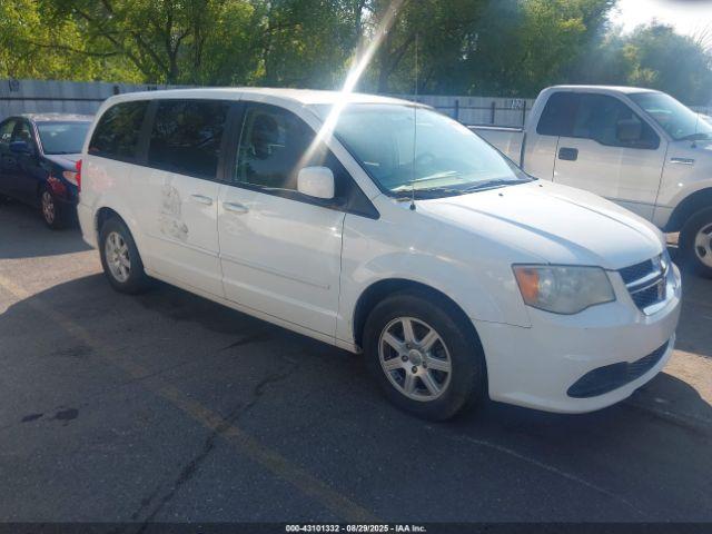  Salvage Dodge Grand Caravan