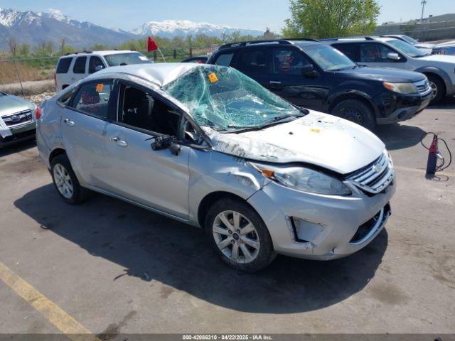  Salvage Ford Fiesta