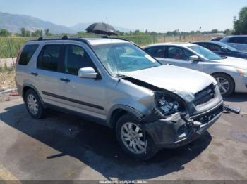  Salvage Honda CR-V