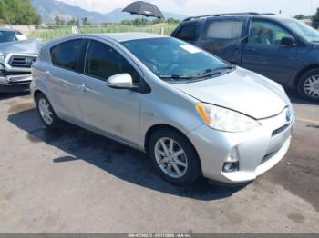  Salvage Toyota Prius c
