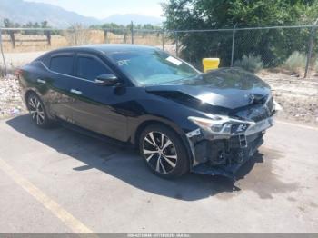  Salvage Nissan Maxima