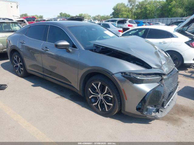  Salvage Toyota Crown