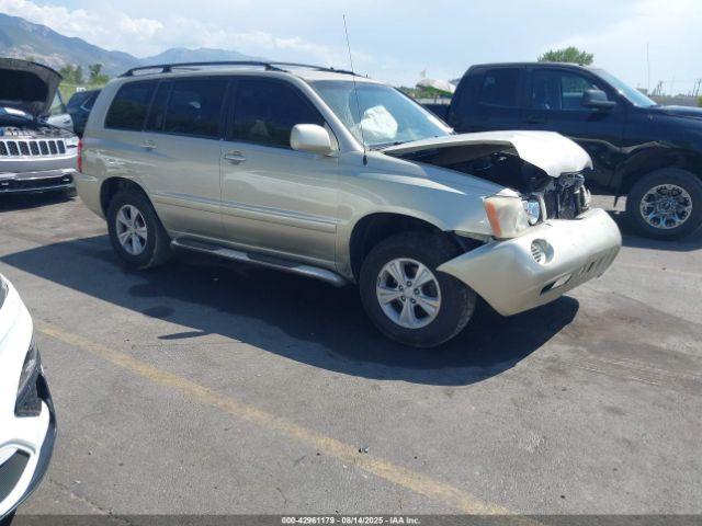  Salvage Toyota Highlander