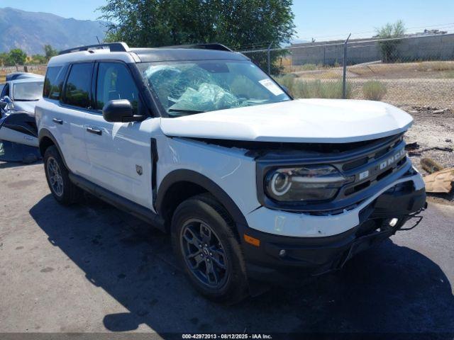  Salvage Ford Bronco