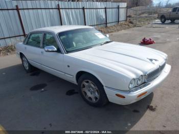  Salvage Jaguar XJ