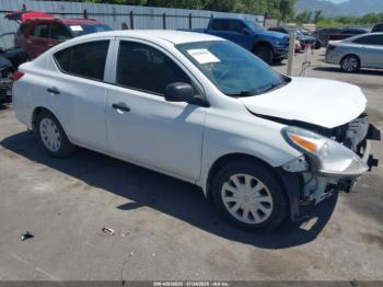 Salvage Nissan Versa