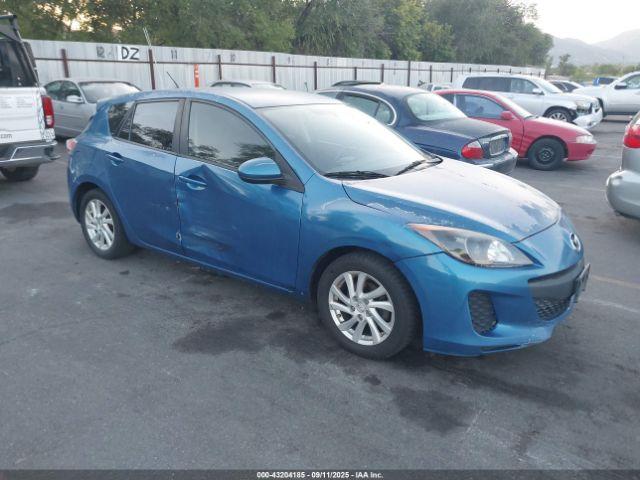  Salvage Mazda Mazda3