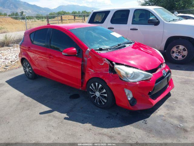  Salvage Toyota Prius c