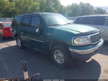  Salvage Ford Expedition