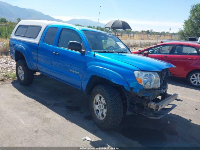  Salvage Toyota Tacoma