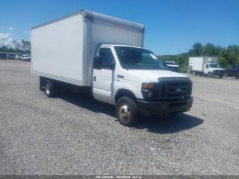  Salvage Ford E-350