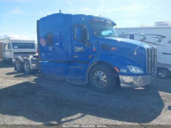  Salvage Peterbilt 579